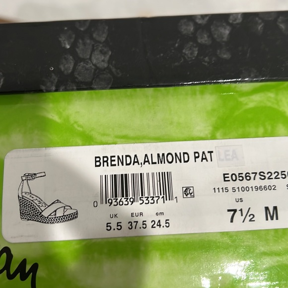 Sam Edelman Brenda Almond Patent Wedge - Picture 5 of 5